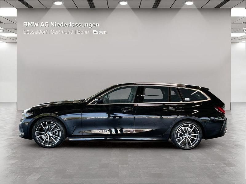Gebraucht BMW 320 Performance 190 PS (139 kW) 2024 Schwarz Kombi