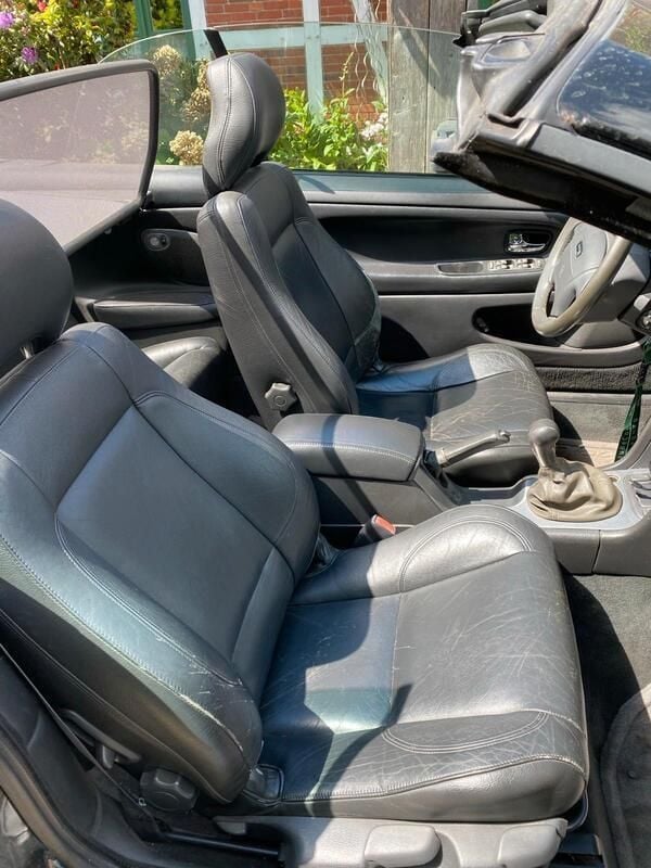 Schwarz Gebraucht 2001 Volvo C70 Cabrio | 2.800 € (Guter Preis) - Bild 1/4