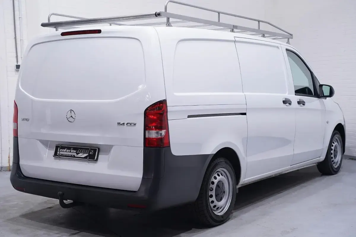 Gebraucht Mercedes Vito Edition 136 PS (100 kW) 2018 Weiß Van