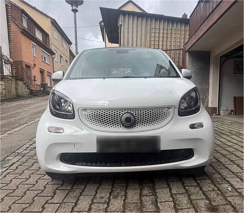 Gebraucht Smart ForTwo Coupé 71 PS (52 kW) 2015 Weiß Coupé