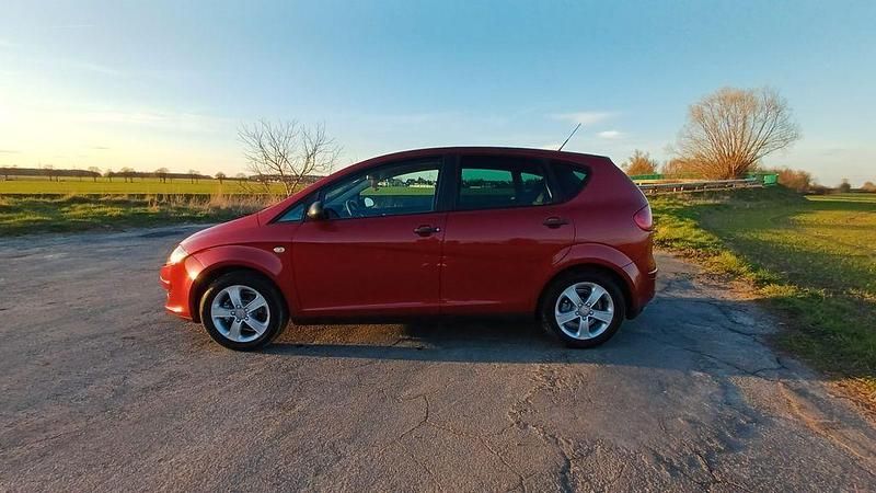 Gebraucht Seat Altea Reference 102 PS (75 kW) 2006 Rot Van / Kleinbus