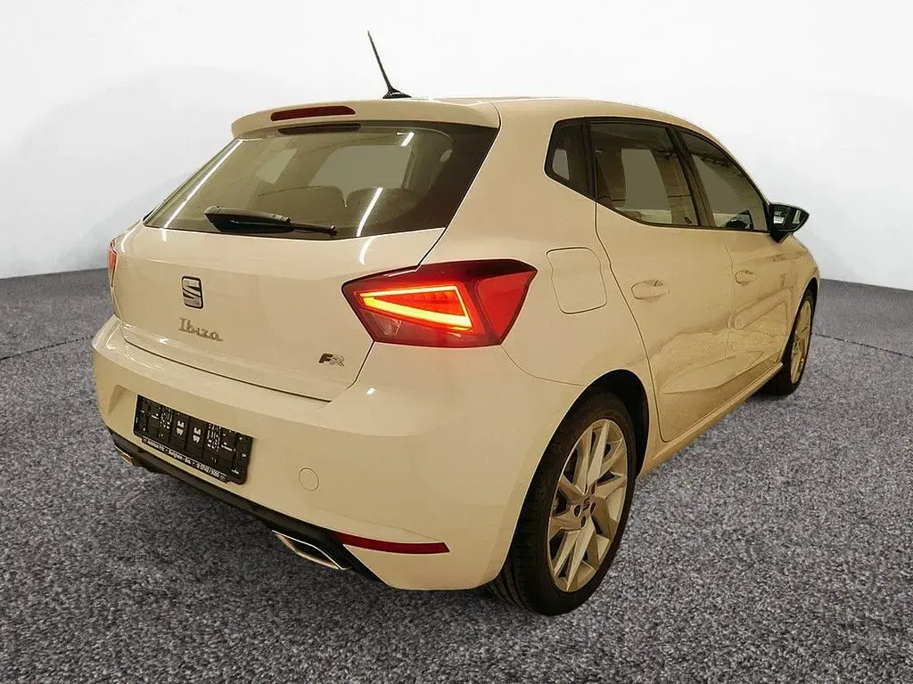 Gebraucht Seat Ibiza FR 110 PS (80 kW) 2023 Weiß Kleinwagen