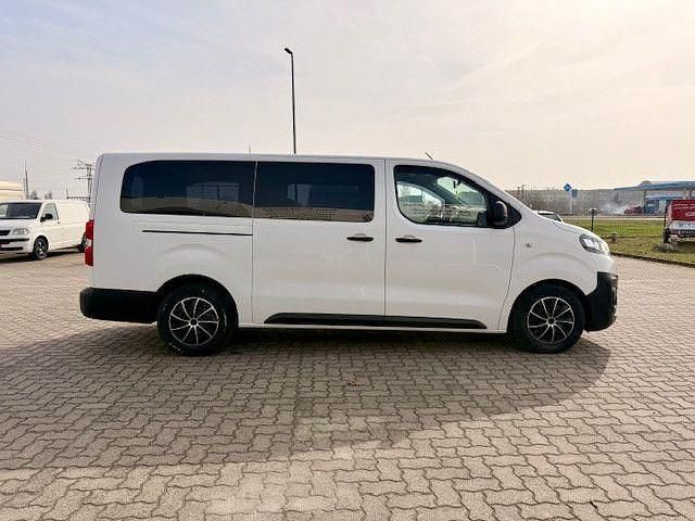 Gebraucht Citroën Jumpy 150 PS (110 kW) 2017 Weiß Van / Kleinbus