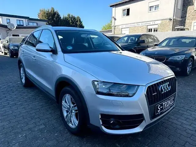 Gebraucht Audi Q3 Ambiente 177 PS (130 kW) 2011 Silber SUV