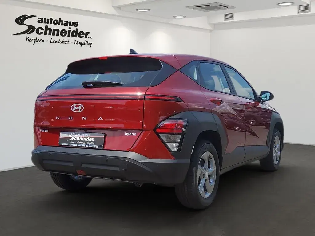 Neu Hyundai Kona Select 137 PS (100 kW) 2026 Rot SUV