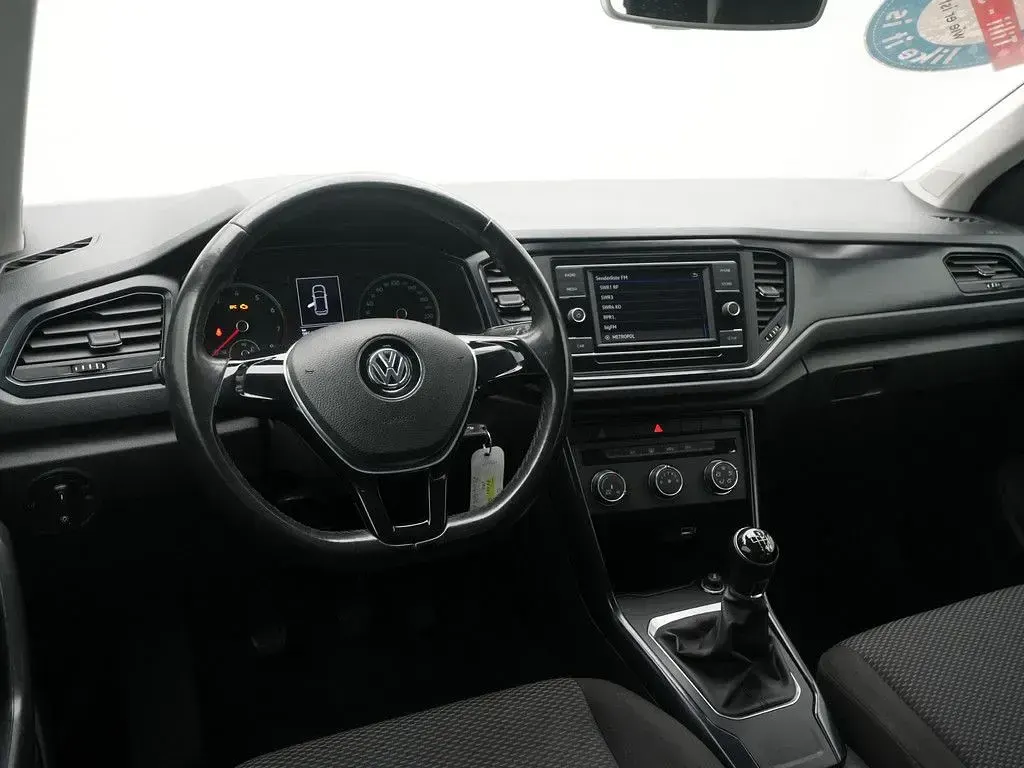 Gebraucht VW T-Roc 116 PS (85 kW) 2018 Weiss / pure white SUV