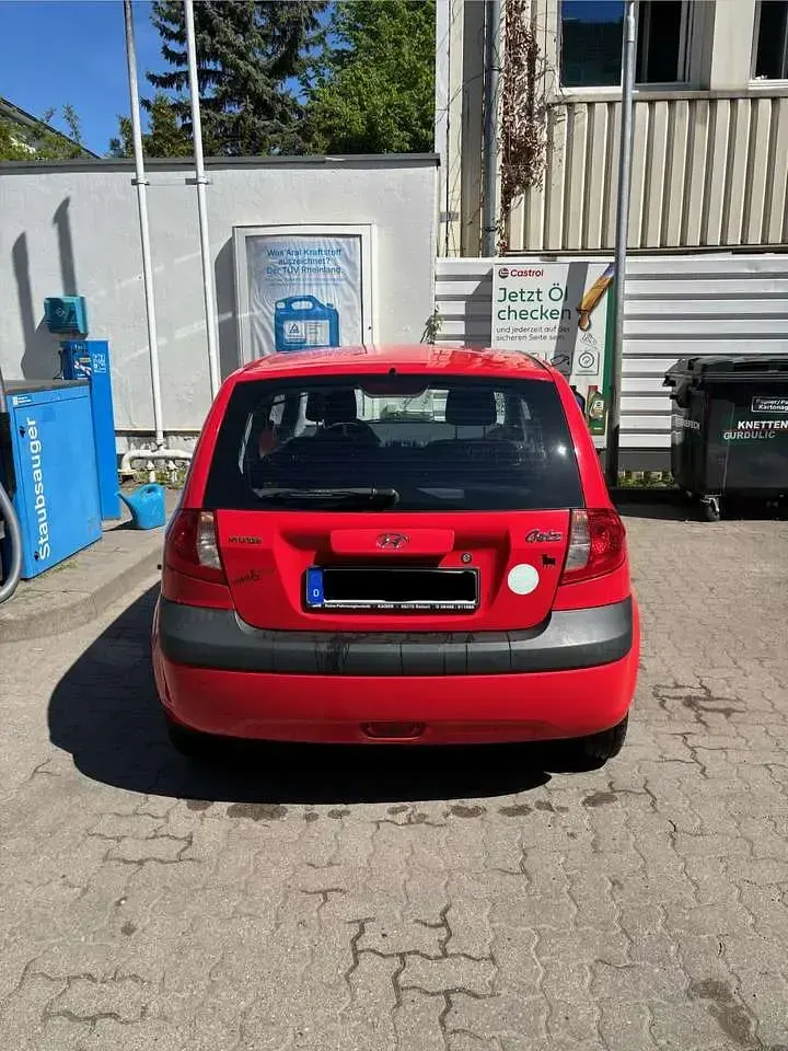 Gebraucht Hyundai Getz 63 PS (46 kW) 2005 Rot Kleinwagen
