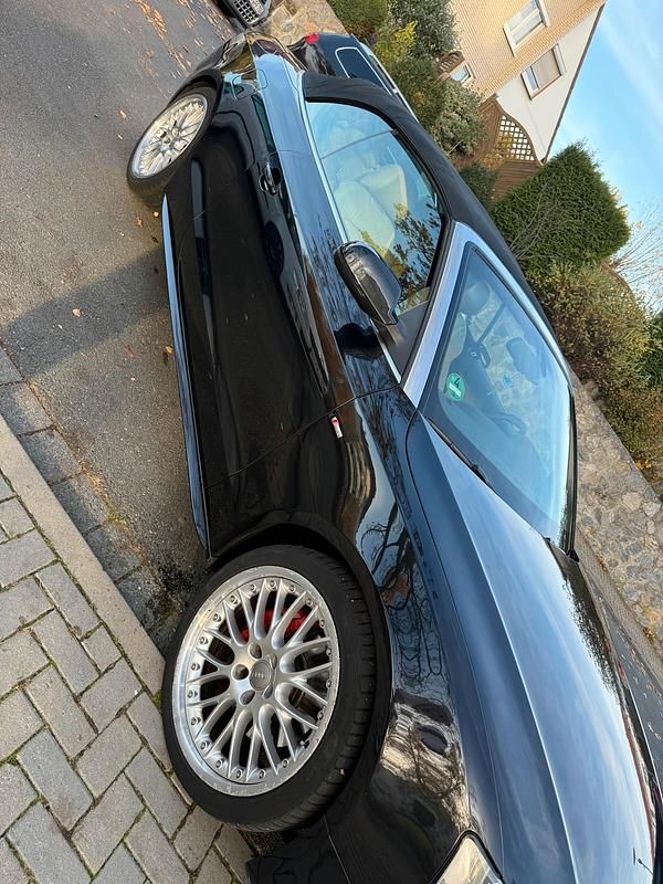 Schwarz Gebraucht 2011 Audi A5 S-Line Limousine | 13.800 € (Etwas zu teuer) - Bild 1/4