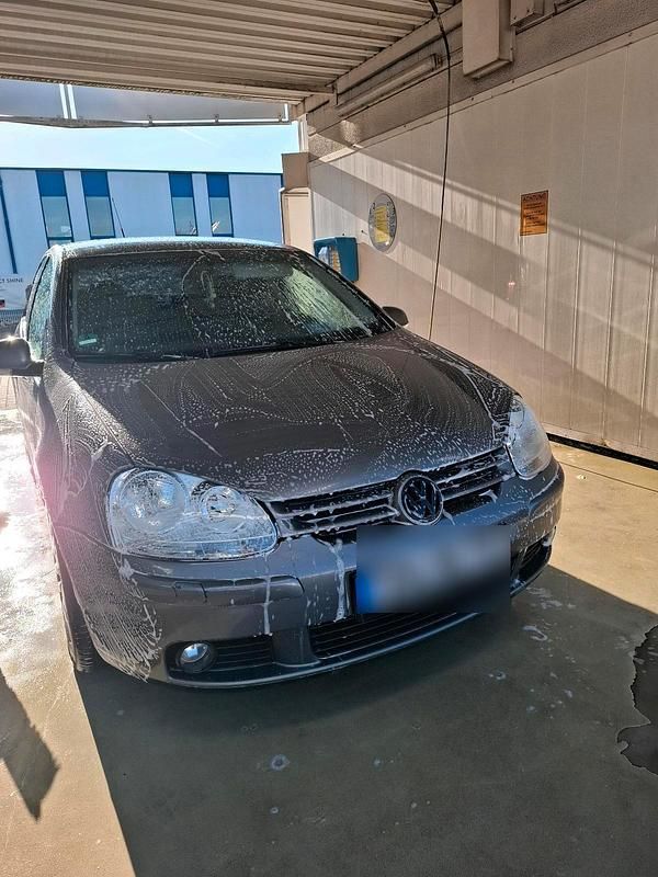 Gebraucht VW Golf V 102 PS (75 kW) 2008 Grau Kleinwagen