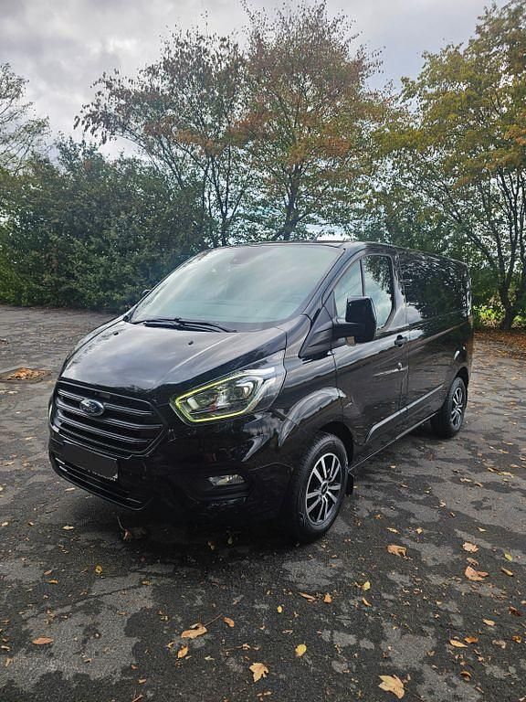Schwarz Gebraucht 2018 Ford Transit Custom Van / Kleinbus | 9.999 € (Superpreis) - Bild 1/4
