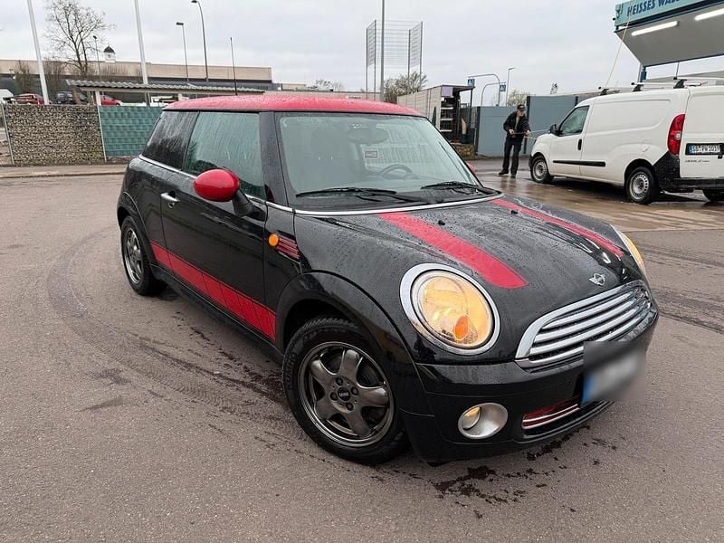 Gebraucht Mini Cooper 95 PS (69 kW) 2007 Schwarz Kleinwagen