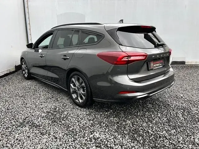 Używany Ford Focus ST-Line 116 KM (85 kW) 2025 Czarny Kombi