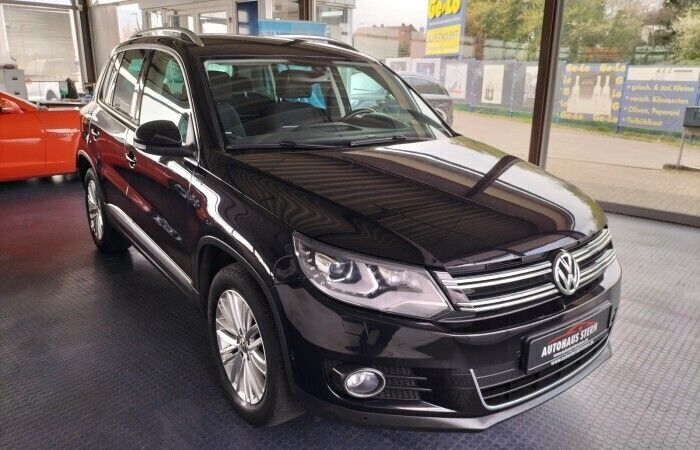 Schwarz Gebraucht 2014 VW Tiguan Sportline SUV | 15.990 € (Teuer) - Bild 1/4