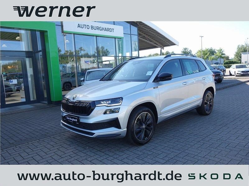 Silber Gebraucht 2025 Skoda Karoq SportLine SUV | 42.490 € (Teuer) - Bild 1/4