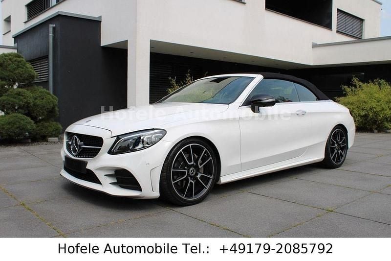 Polarweiss Gebraucht 2019 Mercedes C220 AMG Cabrio | 35.950 € (Fairer Preis) - Bild 1/4