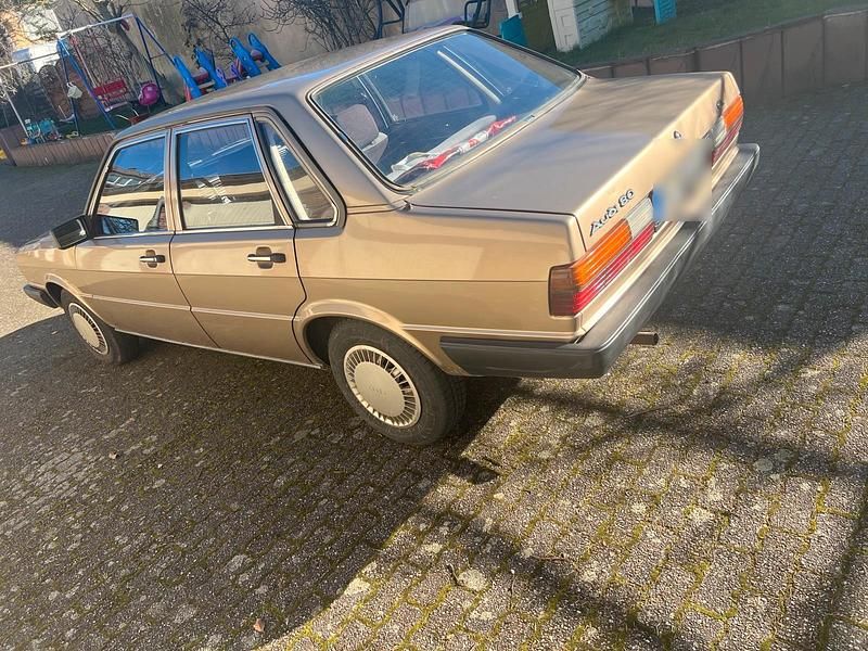 Gebraucht Audi 80 57 PS (41 kW) 1982 Gold Limousine