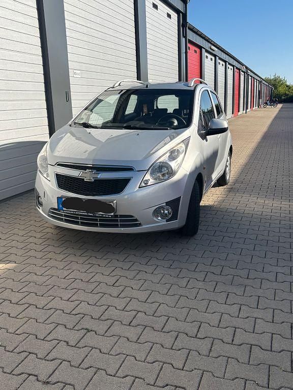Gebraucht Chevrolet Spark LS 82 PS (60 kW) 2011 Silber Kleinwagen
