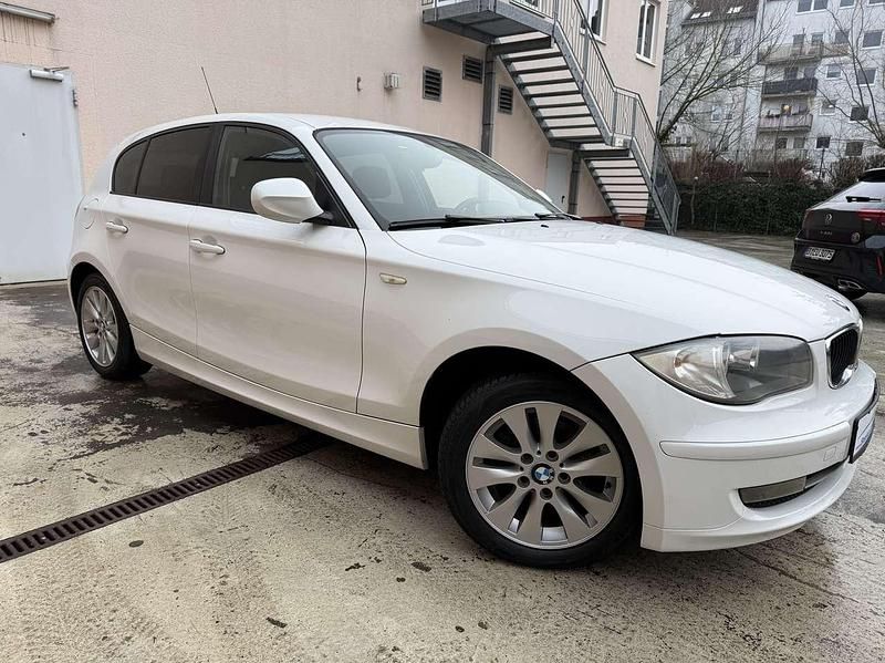 Gebraucht BMW 116 122 PS (89 kW) 2009 Alpinweiss iii Kleinwagen