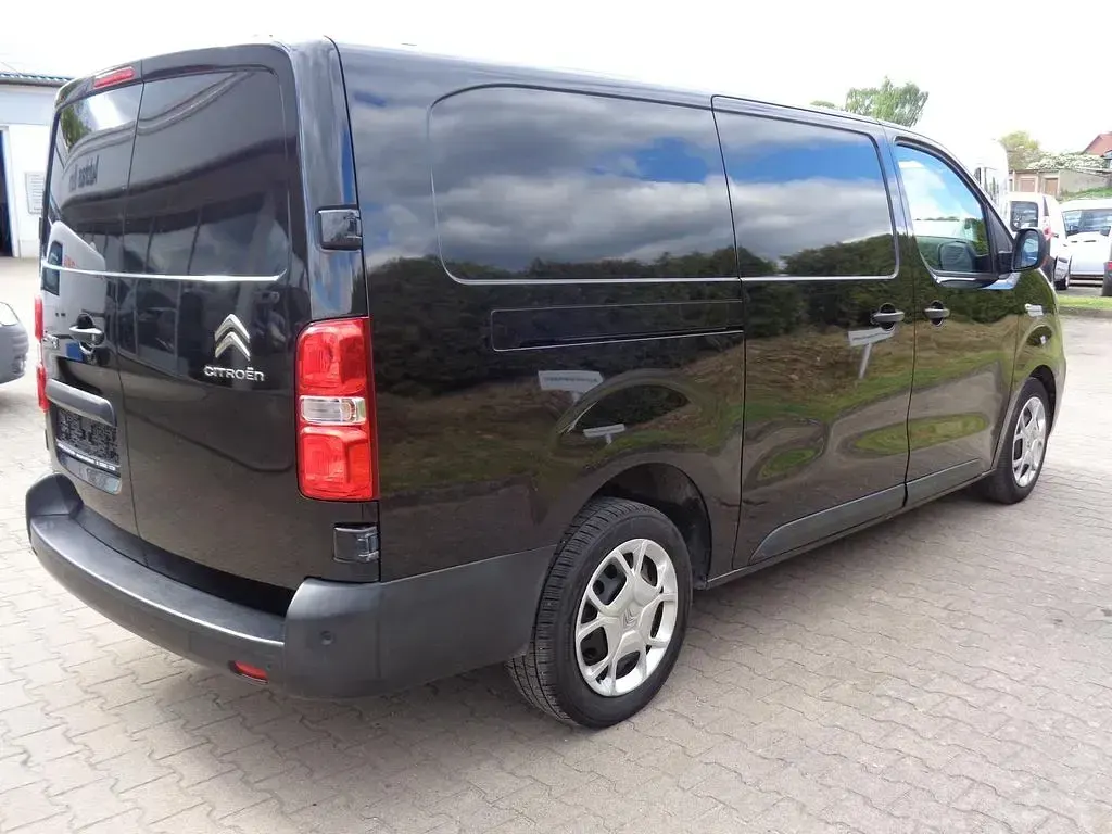 Gebraucht Citroën Jumpy 122 PS (89 kW) 2021 Schwarz Van / Kleinbus