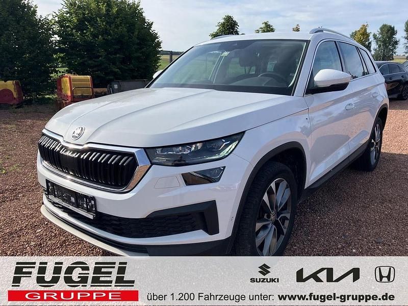Moonweiss metallic Gebraucht 2022 Skoda Kodiaq Tour SUV | 33.999 € (Guter Preis) - Bild 1/4