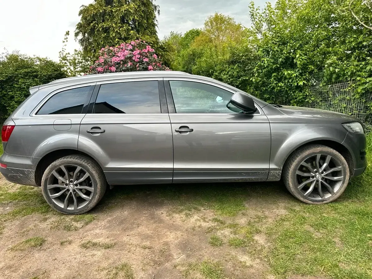 Gebraucht Audi Q7 204 PS (150 kW) 2012 Grau SUV