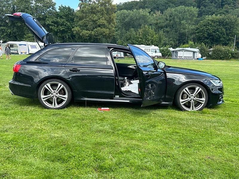 Gebraucht Audi A6 Ambiente 313 PS (230 kW) 2013 Schwarz Kombi