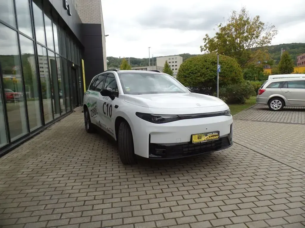Gebraucht Leapmotor C10 64 kW (88 PS) 2025 Weiß SUV