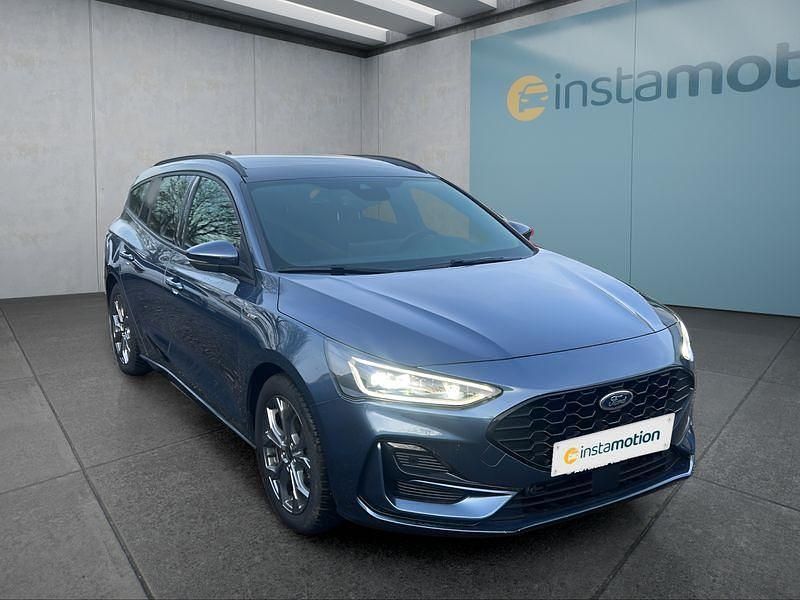 Gebraucht Ford Focus ST-Line 155 PS (114 kW) 2023 Blau Kombi