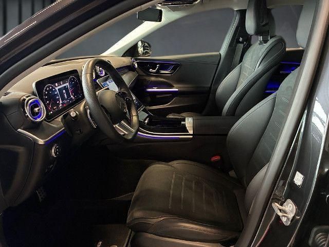 Gebraucht Mercedes C220 AMG 197 PS (144 kW) 2025 Grau Limousine