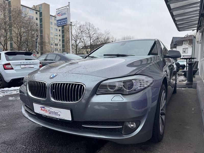 Gebraucht BMW 520 184 PS (135 kW) 2012 Grau Limousine