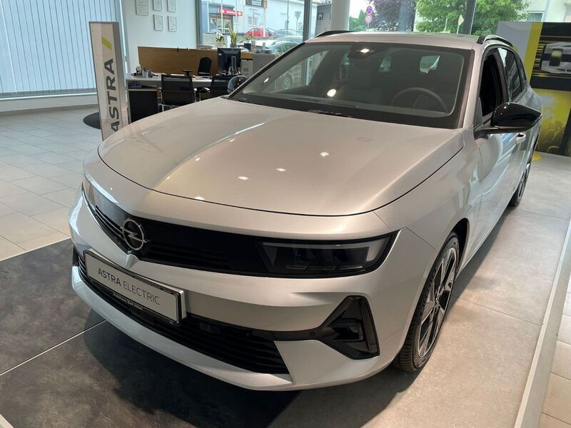 Gebraucht Opel Astra 114 kW (156 PS) 2024 Kristall silber Kombi