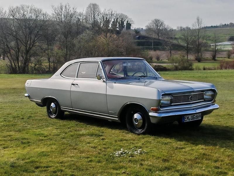 Gebraucht Opel Rekord 90 PS (66 kW) 1966 Silber Coupé
