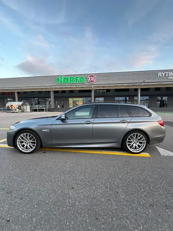 Gebraucht BMW 535 M Sport 313 PS (230 kW) 2012 Grau Kombi