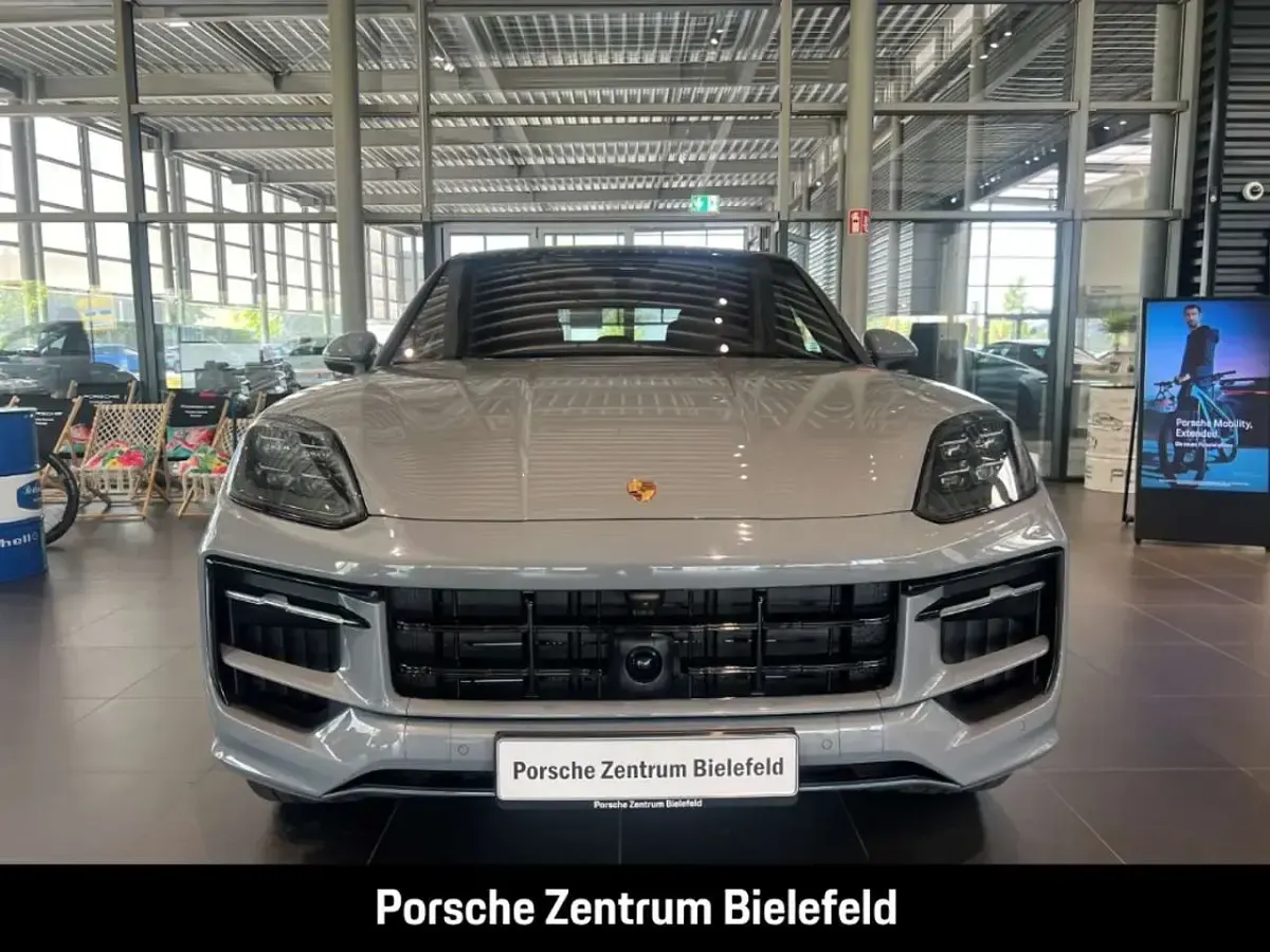 Gebraucht Porsche Cayenne S 475 PS (349 kW) 2025 Arktikgrau SUV