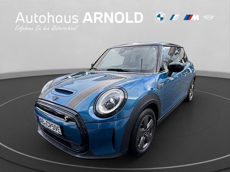 Island blue Gebraucht 2023 Mini Cooper SE Hatch Kleinwagen | 19.700 € (Fairer Preis) - Bild 1/4