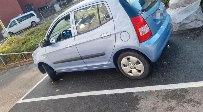 Gebraucht Kia Picanto 65 PS (47 kW) 2007 Blau Kleinwagen