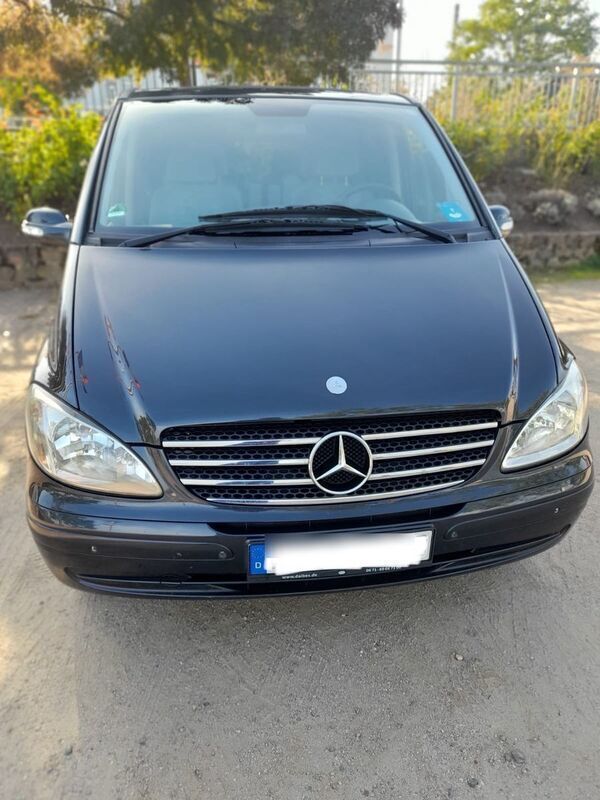 Schwarz Gebraucht 2006 Mercedes Viano Van / Kleinbus | 7.499 € (Etwas zu teuer) - Bild 1/4