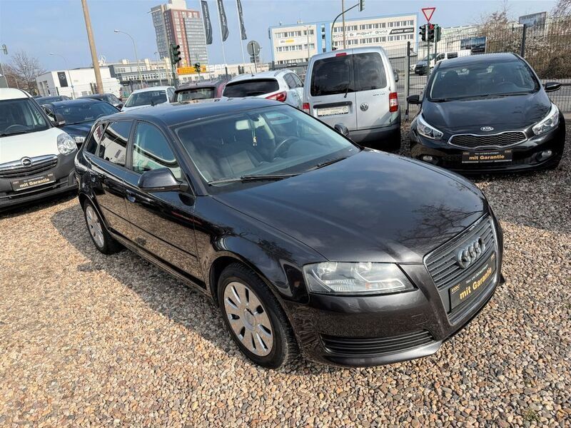 Grau Gebraucht 2008 Audi A3 Sportback Ambiente Limousine | 4.500 € (Fairer Preis) - Bild 1/4
