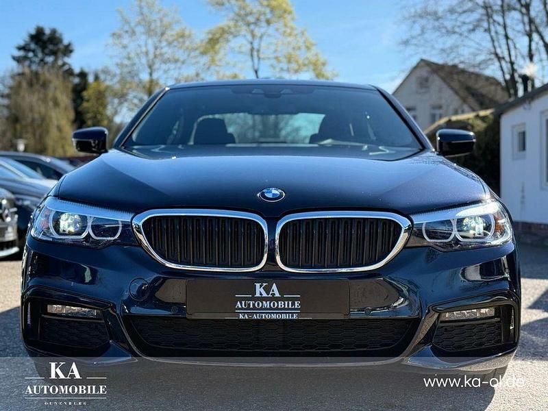 Gebraucht BMW 520 M Sport 190 PS (139 kW) 2020 Schwarz Limousine