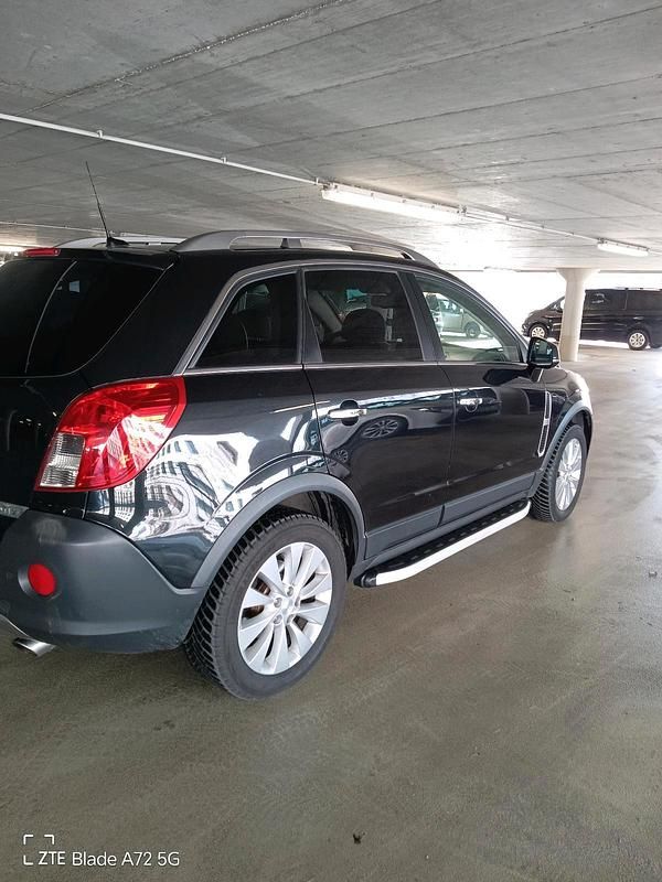 Gebraucht Opel Antara 186 PS (136 kW) 2014 Schwarz SUV