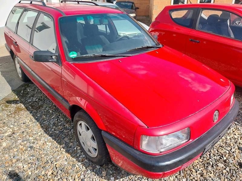 Rot Gebraucht 1991 VW Passat Kombi | 3.990 € - Bild 1/4