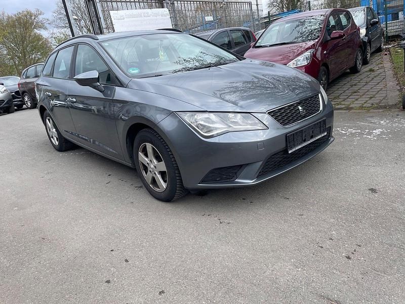 Used Seat Leon ST Reference 86 HP (63 kW) 2014 Grey Estate