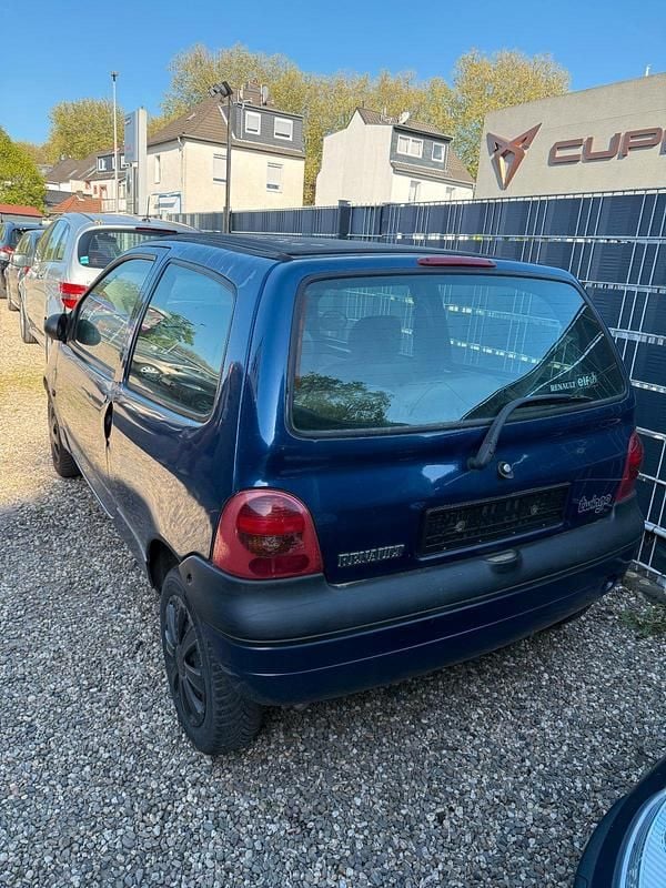 Używany Renault Twingo 58 KM (42 kW) 2000 Niebieski Hatchback