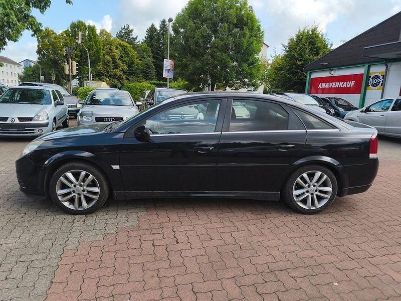 Schwarz Gebraucht 2006 Opel Vectra GTS Limousine | 3.490 € - Bild 1/4