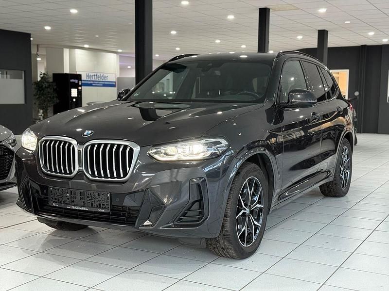 Grau Gebraucht 2022 BMW X3 M Sport SUV | 33.990 € (Teuer) - Bild 1/4