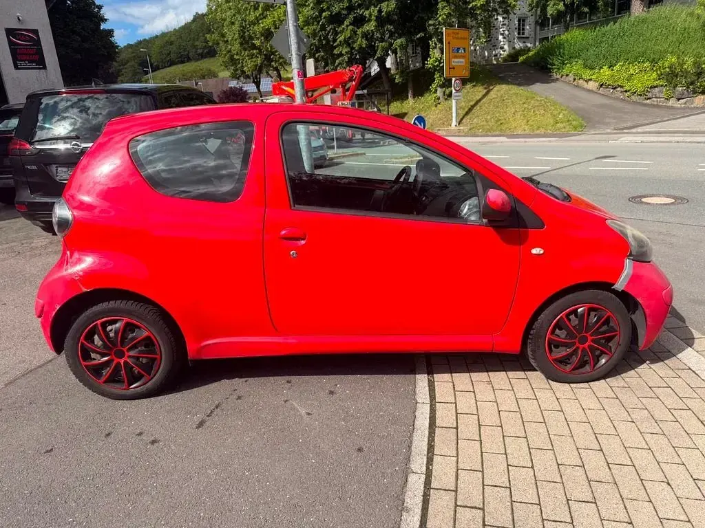 Gebraucht Toyota Aygo 68 PS (50 kW) 2007 Other Kleinwagen