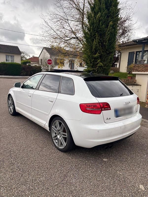 Gebraucht 2009 Audi A3 Ambition Limousine | 5.800 € (Guter Preis) - Bild 1/4