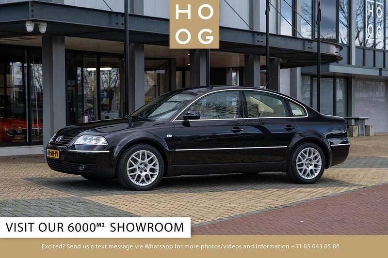 Usata VW Passat 275 CV (202 kW) 2003 Nero Berlina
