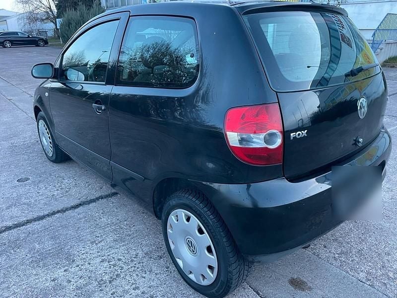 Gebraucht VW Fox 75 PS (55 kW) 2006 Schwarz Kleinwagen