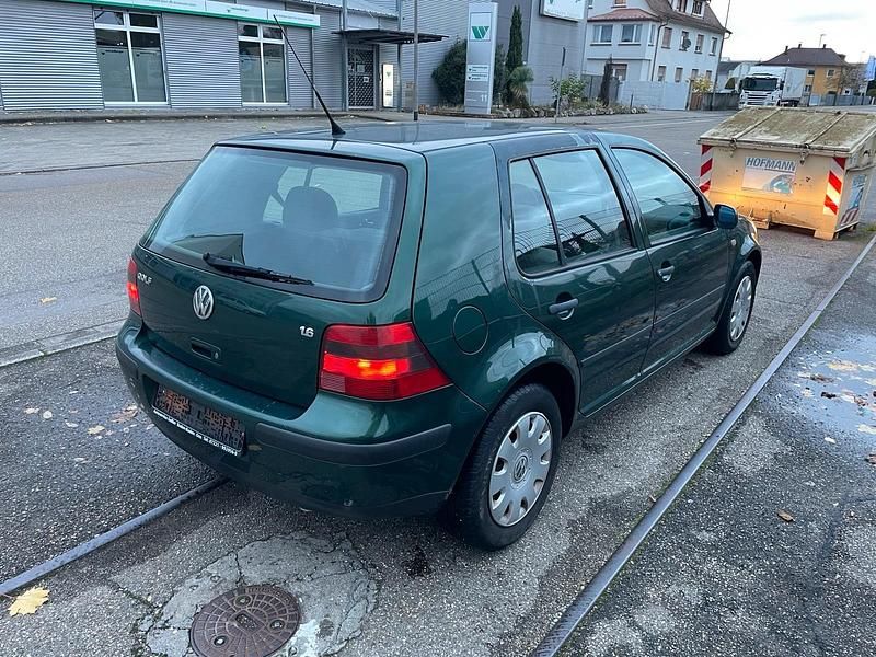 Gebraucht VW Golf III 101 PS (74 kW) 1999 Grün Limousine